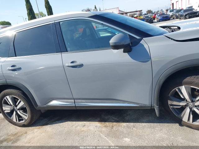 JN8AT3CA2MW019786 Nissan Rogue Sl Fwd
