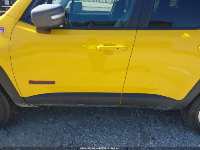 ZACCJBCT0FPB69420 Jeep Renegade Trailhawk