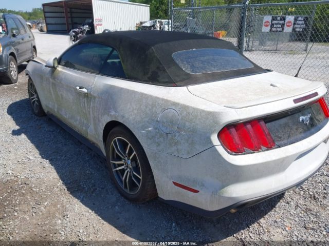 2015 FORD MUSTANG 1FATP8UH6F5383872 Photo 2