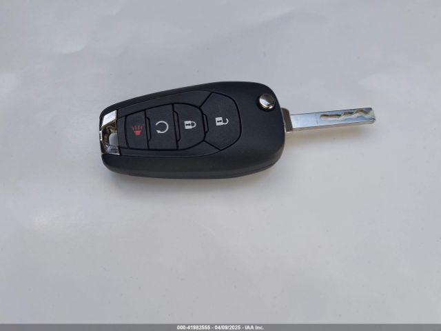 KL77LFE25RC107816 Chevrolet Trax Fwd Sp