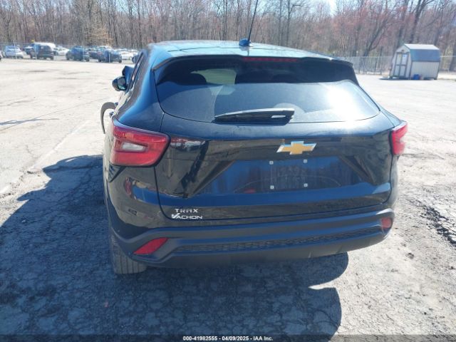 KL77LFE25RC107816 Chevrolet Trax Fwd Sp