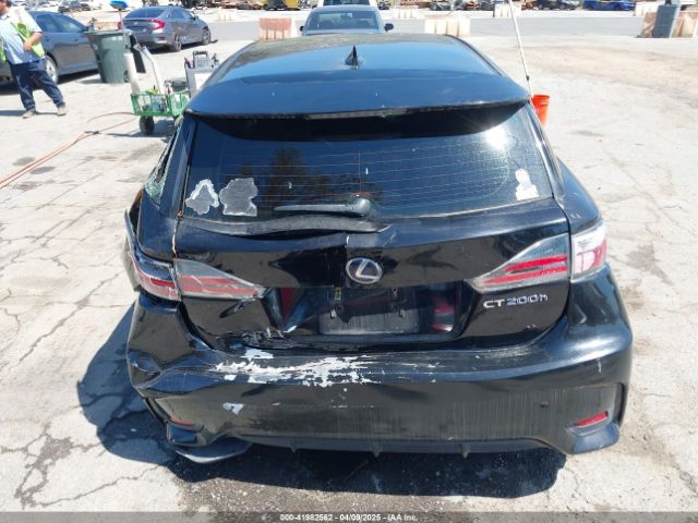 JTHKD5BH6F2223801 Lexus CT 200H