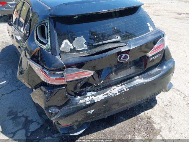 JTHKD5BH6F2223801 Lexus CT 200H