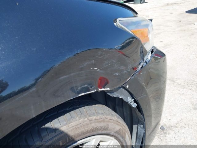 JTHKD5BH6F2223801 Lexus CT 200H