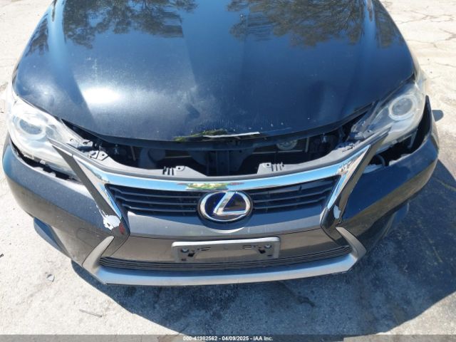JTHKD5BH6F2223801 Lexus CT 200H