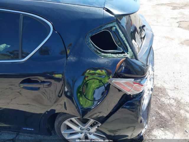 JTHKD5BH6F2223801 Lexus CT 200H