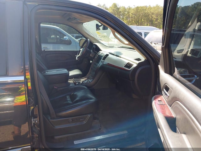 2008 CADILLAC ESCALADE 1GYEC63878R153767 Photo 4