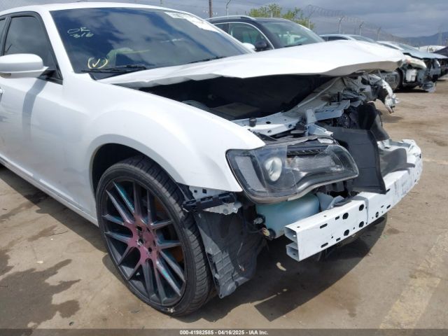 2C3CCABGXNH162827 Chrysler 300 S