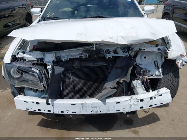 2022 CHRYSLER 300 2C3CCABGXNH162827 Photo 5