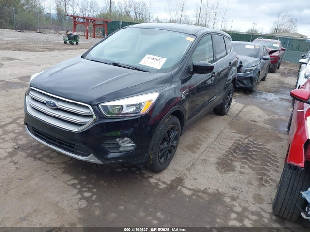 1FMCU9GD1KUA45891 Ford ESCAPE SE