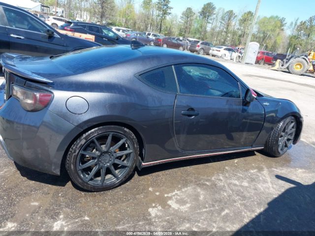 JF1ZNAA19F8709421 Scion FR-S