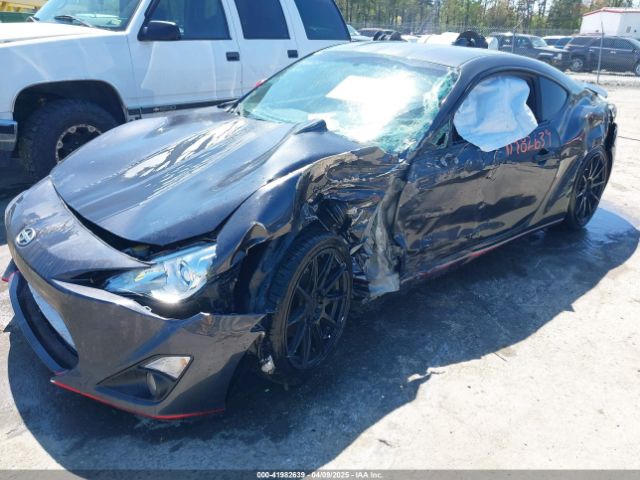 JF1ZNAA19F8709421 Scion FR-S