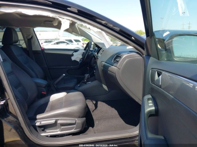 3VWDB7AJXHM394074 Volkswagen Jetta 1.4t Se