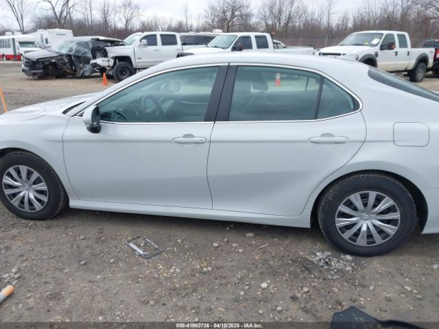 4T1C31AK8PU052114 Toyota Camry Le Hybrid