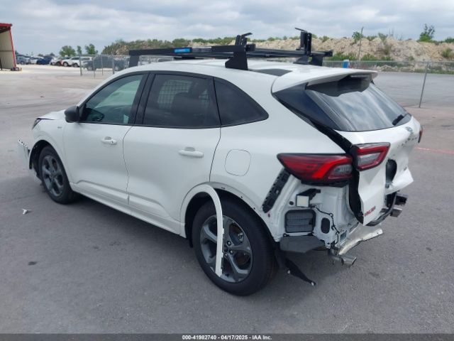 1FMCU0MZ3RUA27673 Ford Escape St-line