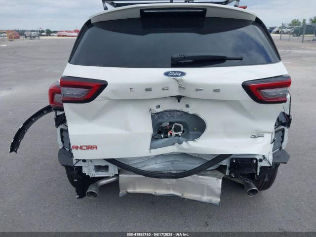 1FMCU0MZ3RUA27673 Ford Escape St-line