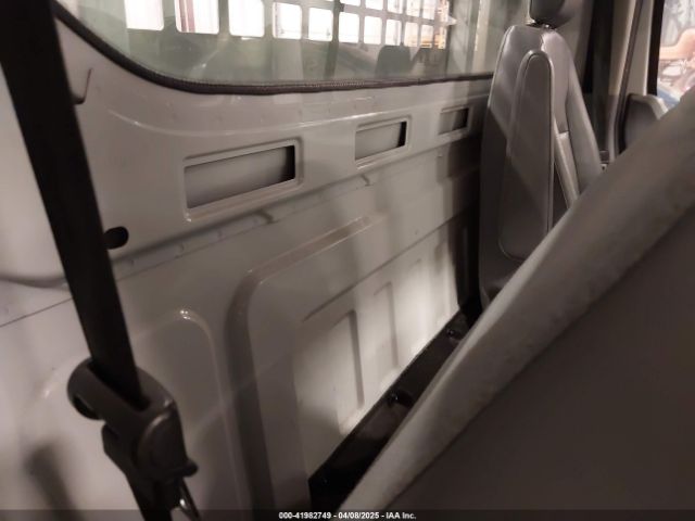 1FDYR5ZMXKKA40729 Ford Transit-250 Cab