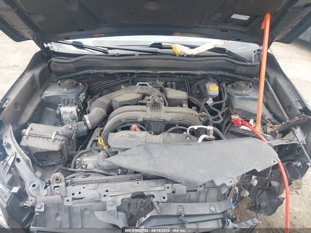 JF2SJABC2JH469176 Subaru Forester 2.5i