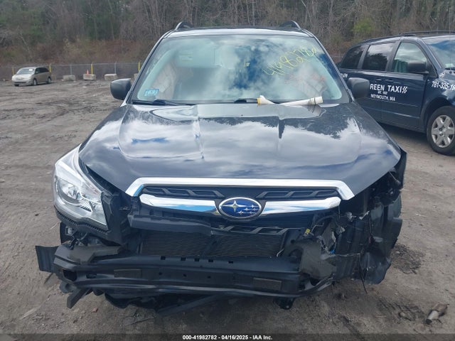 JF2SJABC2JH469176 Subaru Forester 2.5i