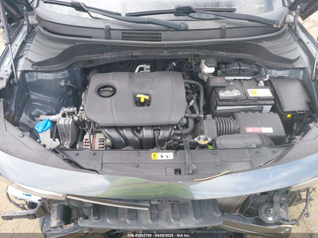 KNDJ63AU1M7749621 KIA Soul Gt-line