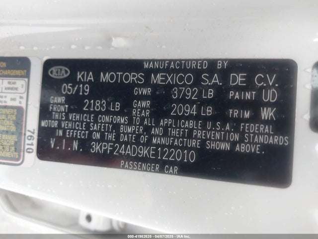 3KPF24AD9KE122010 KIA Forte Lxs