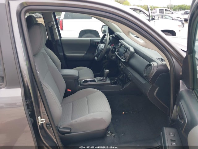 5TFAX5GN6LX180997 Toyota Tacoma Sr