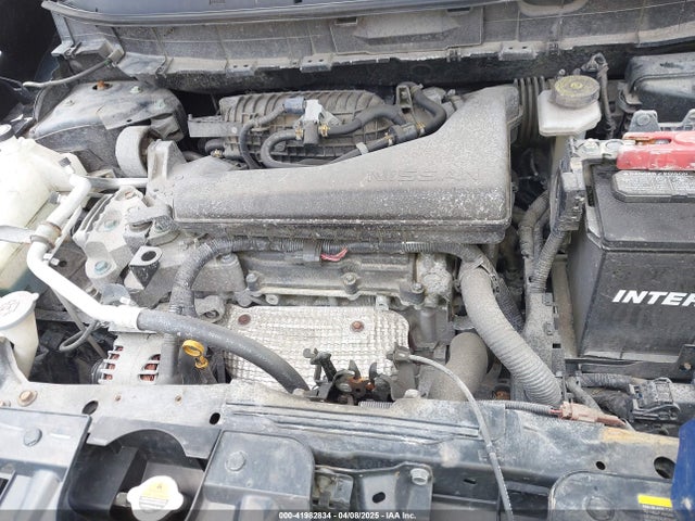 JN8AT2MV6HW255018 Nissan Rogue Sl