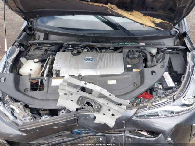 JTDL9RFU2K3000147 Toyota Prius Le