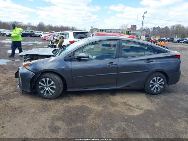 JTDL9RFU2K3000147 Toyota Prius Le