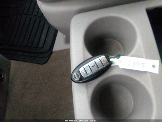JN8AE2KP1E9104483 Nissan Quest Sl