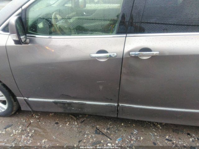 JN8AE2KP1E9104483 Nissan Quest Sl