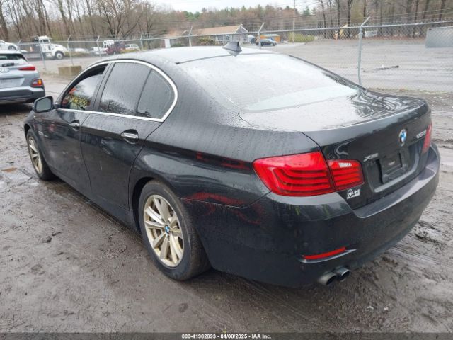 2016 BMW 528I WBA5A7C54GG150226 Photo 2