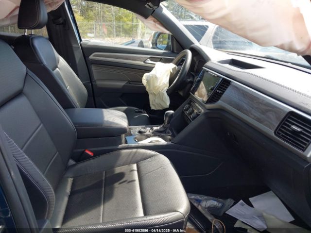 2022 VOLKSWAGEN ATLAS CROSS SPORT 1V2HE2CA4NC220203 Photo 4