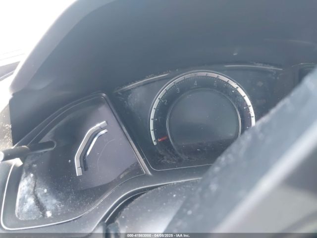 19XFC2F50JE041107 Honda Civic Lx