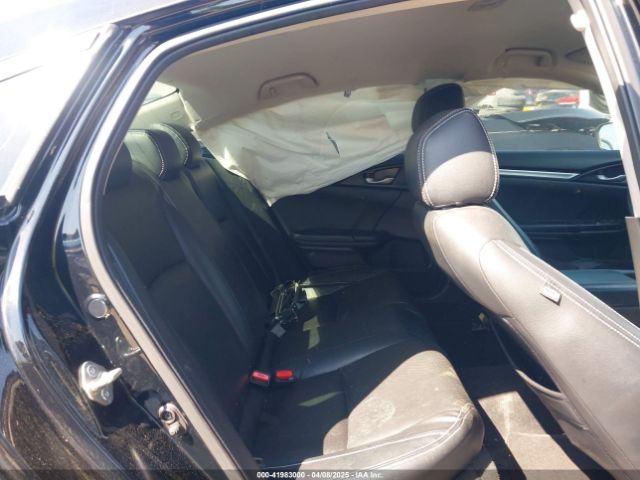 19XFC2F50JE041107 Honda Civic Lx