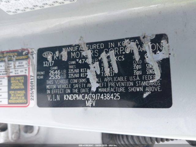 KNDPMCAC9J7438425 KIA Sportage Lx