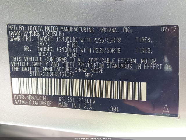 5TDDZ3DC4HS164017 Toyota Sienna Xle 7 Passenger