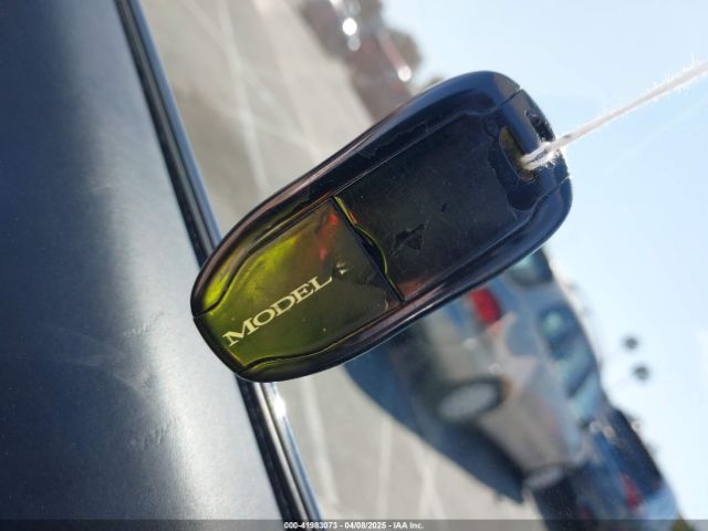 5YJSA1E21HF202591 Tesla MODEL S