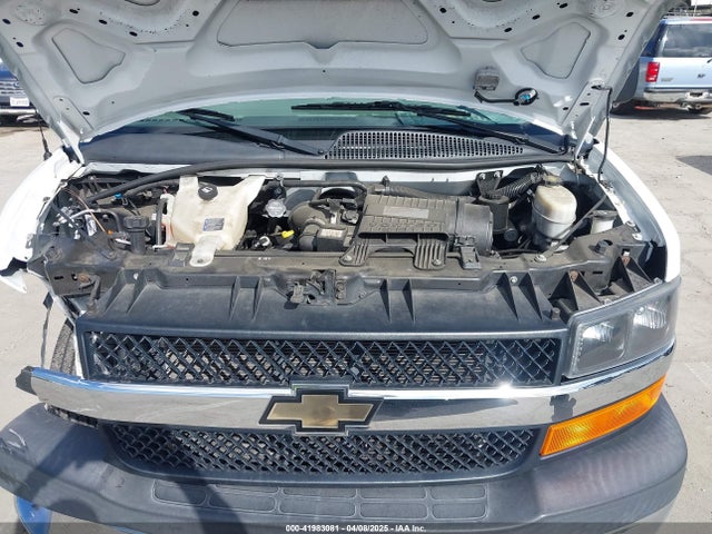 1GAZGPFF0H1281755 Chevrolet Express 3500 Lt