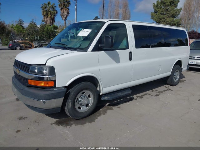 1GAZGPFF0H1281755 Chevrolet Express 3500 Lt