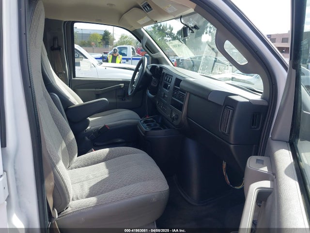 1GAZGPFF0H1281755 Chevrolet Express 3500 Lt