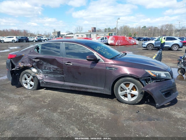 5XXGM4A79EG288080 KIA Optima Lx