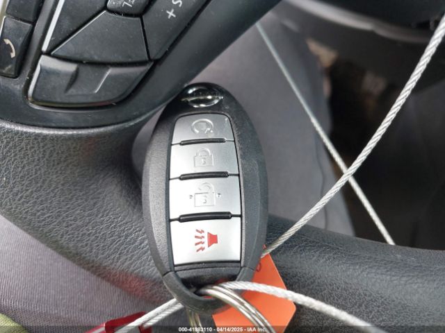 3N1CP5CU2JL541062 Nissan KICKS SV