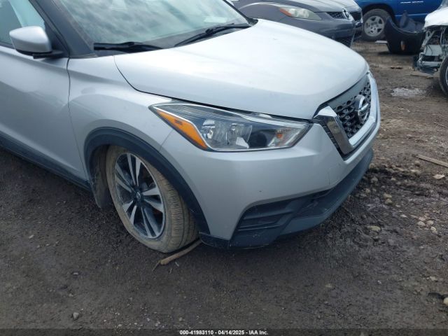 3N1CP5CU2JL541062 Nissan KICKS SV