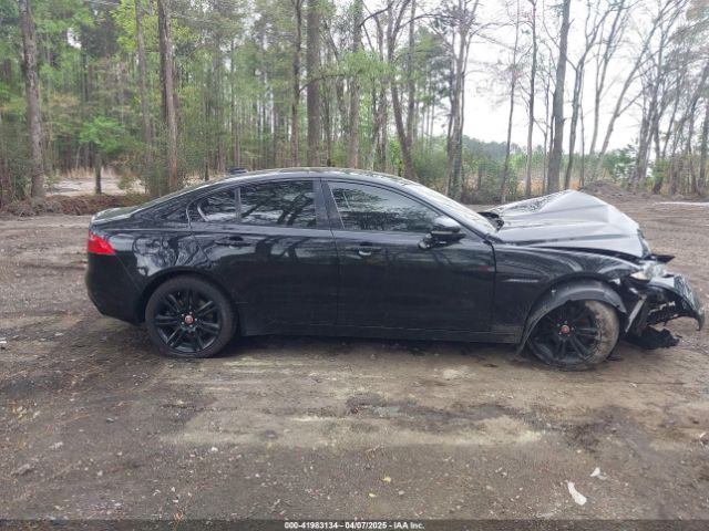 SAJAK4FX2JCP20203 Jaguar Xe 25t Prestige