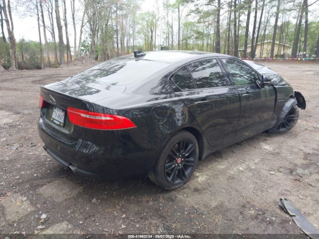 2018 JAGUAR XE SAJAK4FX2JCP20203 Photo 3