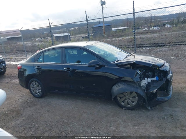 3KPA24AB9KE209902 KIA RIO S