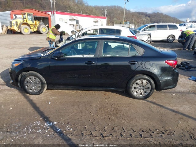 3KPA24AB9KE209902 KIA RIO S