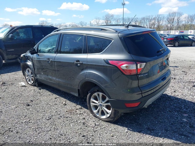 1FMCU0GD6JUC90597 Ford ESCAPE SE