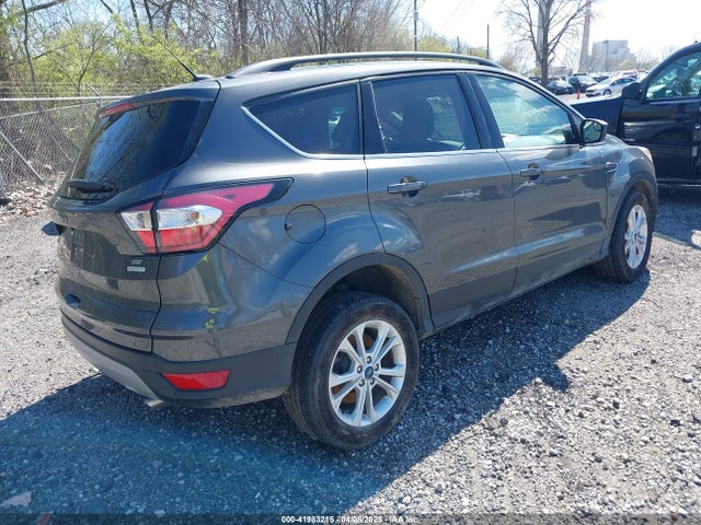 1FMCU0GD6JUC90597 Ford ESCAPE SE
